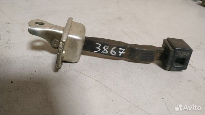 Ограничитель двери передний правый Mitsubishi