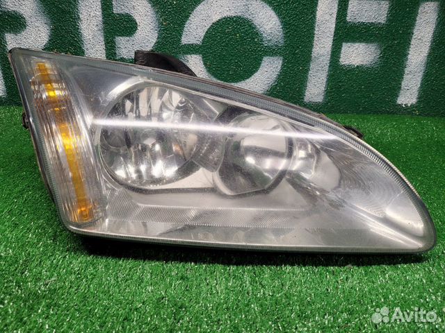 Фара правая Ford Focus 2