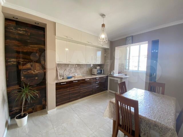 4-к. квартира, 110 м², 7/8 эт.