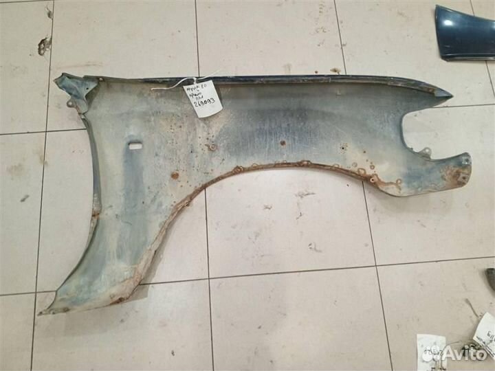 Крыло переднее левое Toyota Land Cruiser