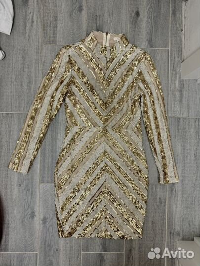 Платье праздничное