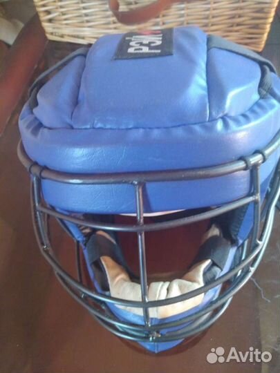 Шлем для единоборств