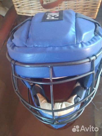 Шлем для единоборств