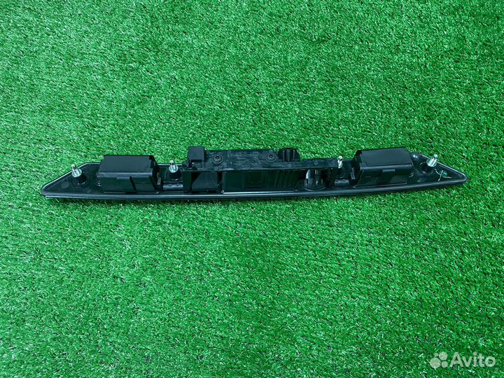 Планка подсветки номера Audi A3 A4 A5 A6 A8 Q7 VAG