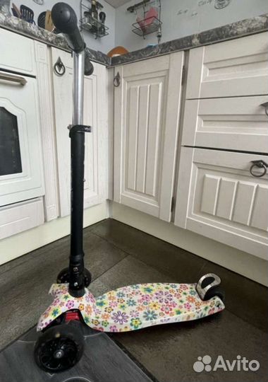 Самокат детский трехколесный scooter