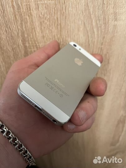 iPhone 5S, 16 ГБ