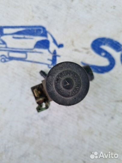 Мотор омывателя стекла передний Subaru Impreza