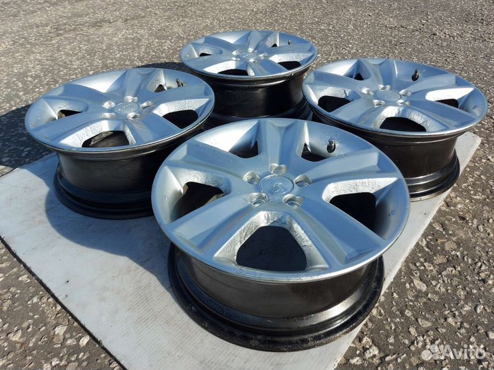 R16 5x100 Subaru оригинальные диски