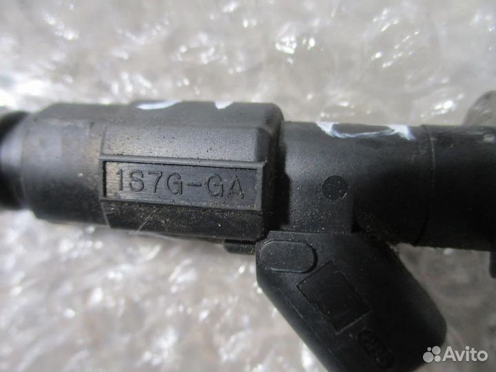 Форсунка инжекторная электрическая Ford Focus 2 2