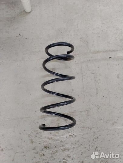 Пружина Рено Логан передняя