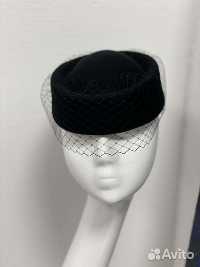 Шляпка-таблетка