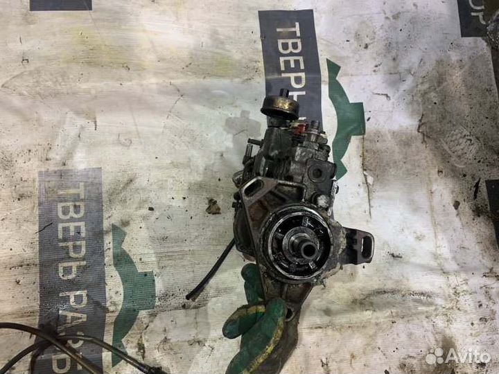 Топливный насос высокого давления Mercedes Vito