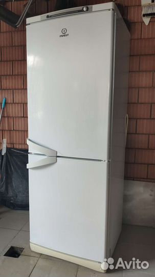 Холодильник Indesit доставка