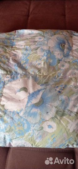 Одеяло пуховое новое