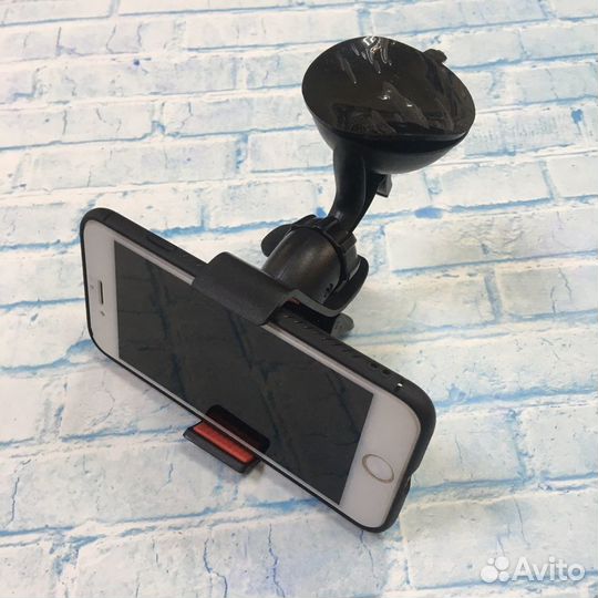 Держатель для телефона в автомобиль Perfeo 505