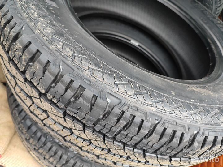 Nexen Roadian AT 4x4 215/65 R16 102T