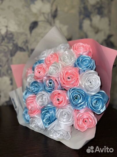 Букет из атласных лент