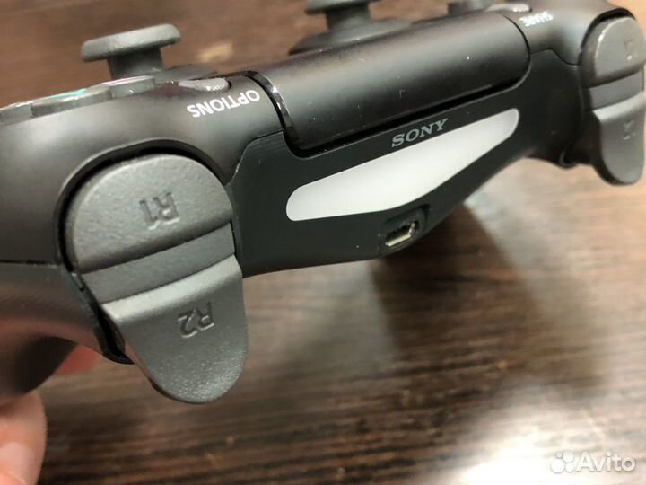 Джойстик Sony PS4 Dualshock 4 V2 геймпад