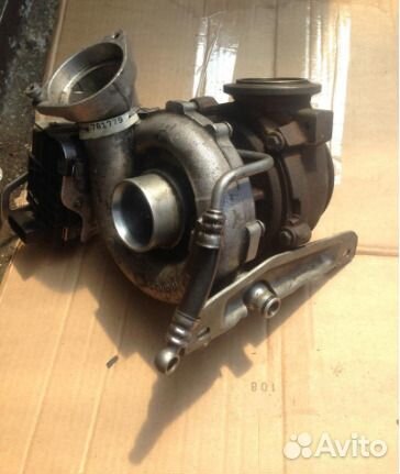 Турбина BMW 5 E60 E61 3.0d 11657790308