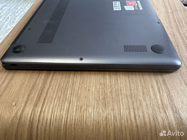 Huawei matebook 13 hn-w29r