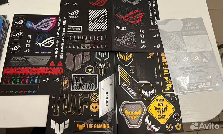 Наклейки Asus Rog / брелки
