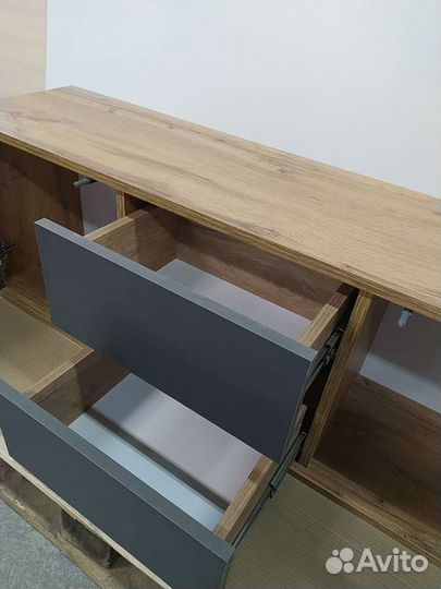 Подвесная тумба под тв