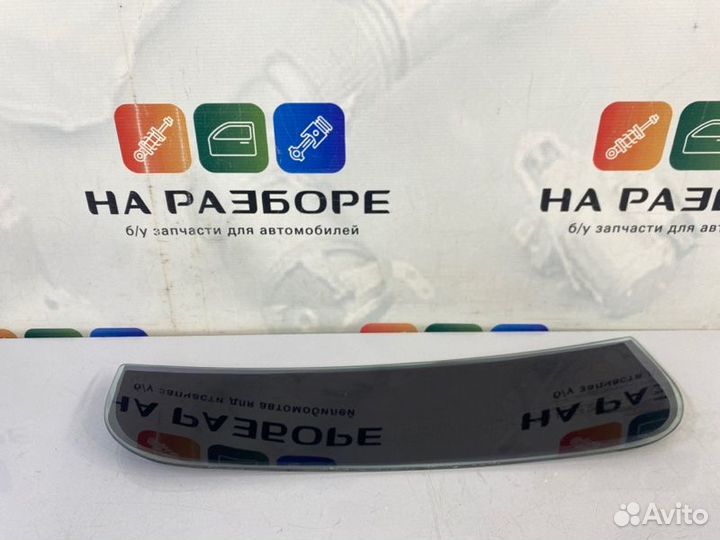 Форточка двери задняя левая Ford Explorer UN150