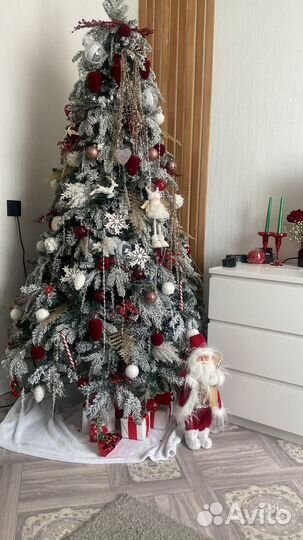 Продам красивую елку 2,1