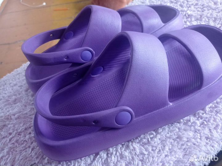 Шлепки женские 40-41 размер