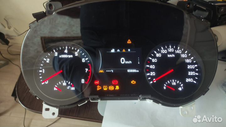 Приборная панель Supervision Kia Sportage 4