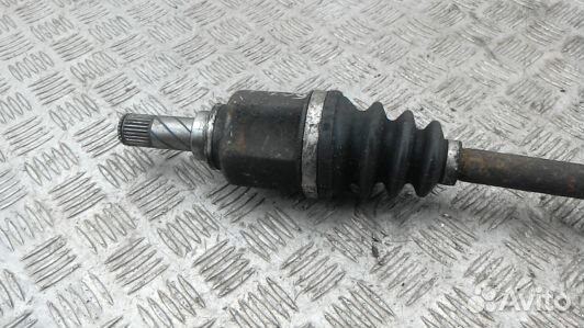 Привод передний левый dacia sandero 1 (60H20KS01)