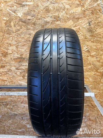 Bridgestone Potenza RE050A 215/50 R17