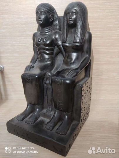 Базальтовый сувенир из Египта