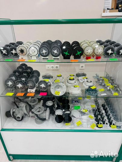 Помпа (насос) стиральной машины Indesit C00144997