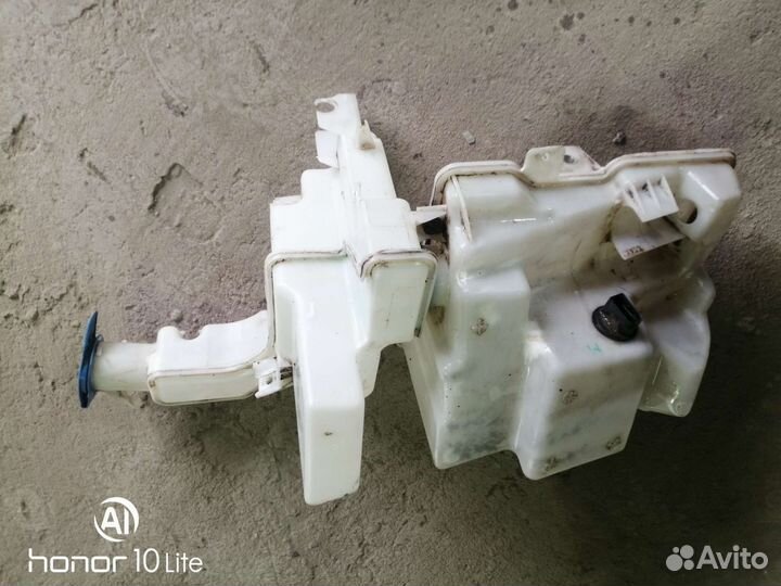 Бачек омывателя volkswagen б6