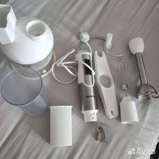 Многофункциональный ручной блендер