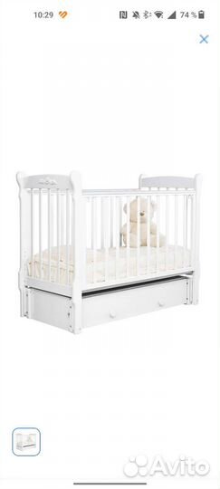 Деревянная кроватка для новорождённого с качанием