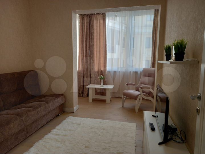 2-к. квартира, 53 м², 4/14 эт.