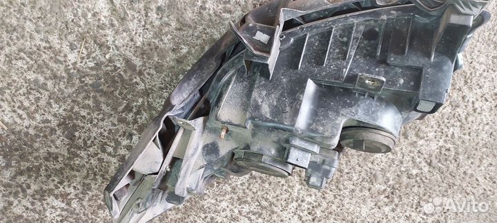 Фара рено меган 2