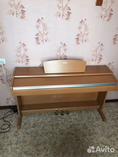 Цифровое фортепиано yamaha
