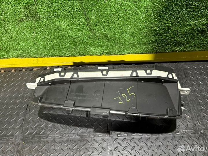 Щиток приборов (приборная панель) Nissan X-Trail