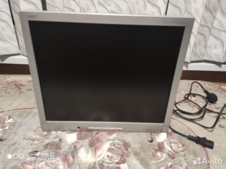 Монитор для компьютера NEC AccuSync LCD72XM