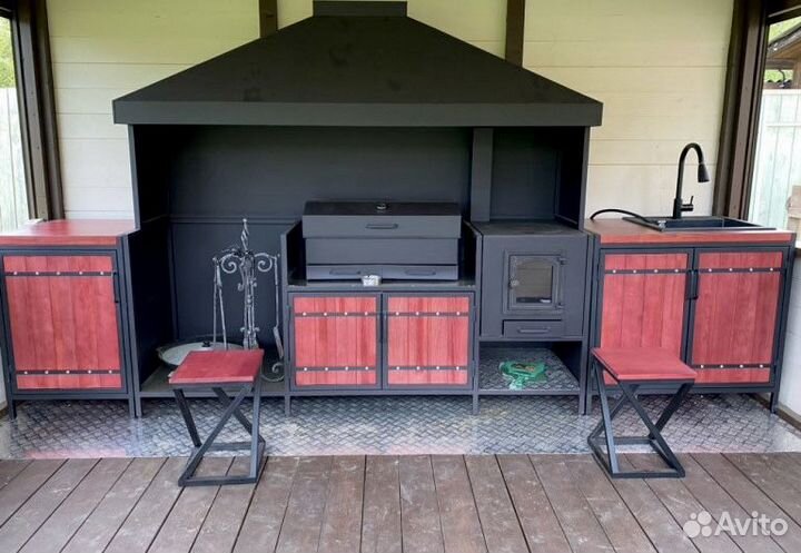 Мангал Loft с крышей и печью