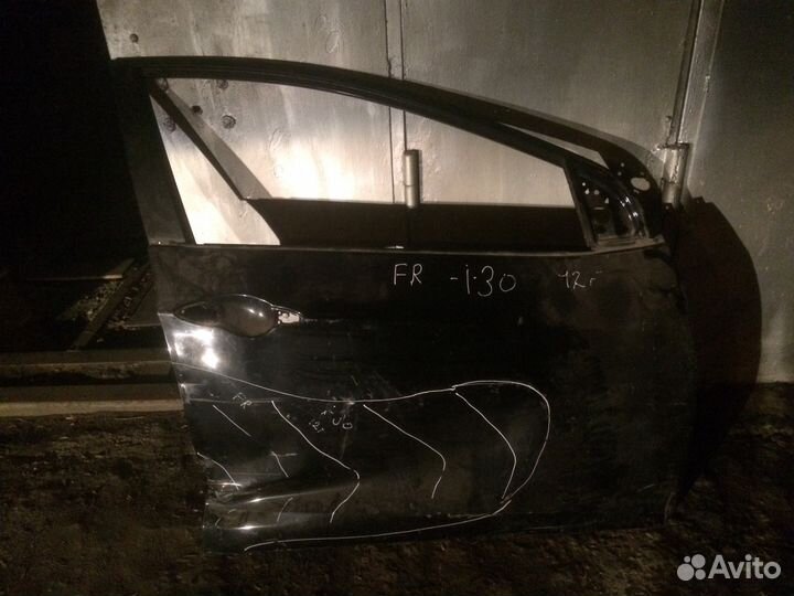 Дверь передняя на авто hyundai I30