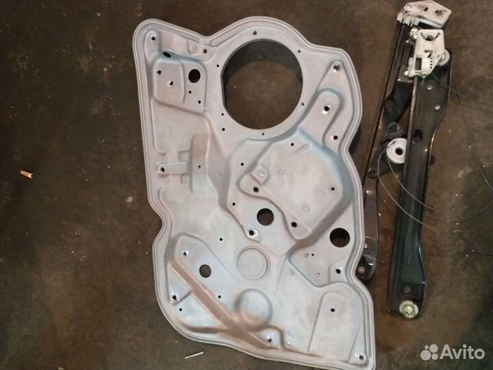 Панель стеклоподъемник правый левый перед skoda a5