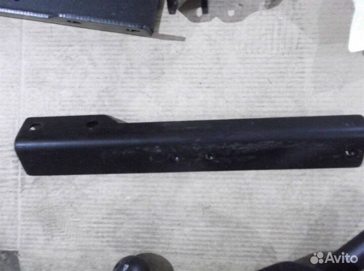 Фаркоп Chevrolet Cruze седан 2009-2015