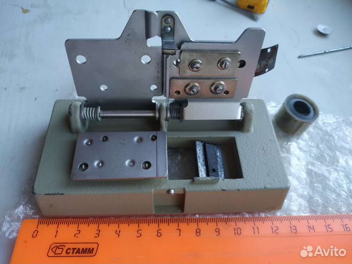 Станок для монтажа кино пленки