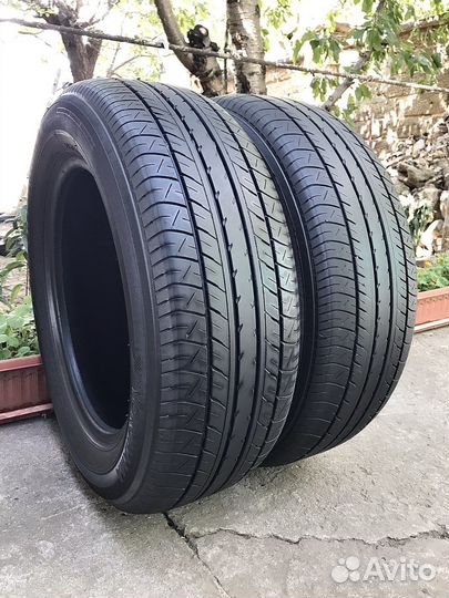 Yokohama dB Decibel E70 215/60 R16 95V