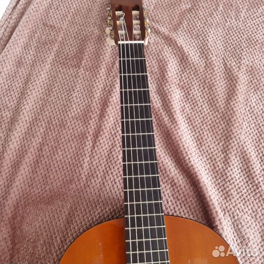 Гитара yamaha C40