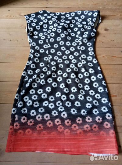 Нарядное платье